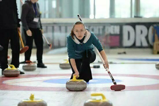 curling