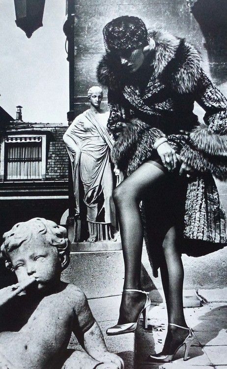 paris - helmut newton, 1976